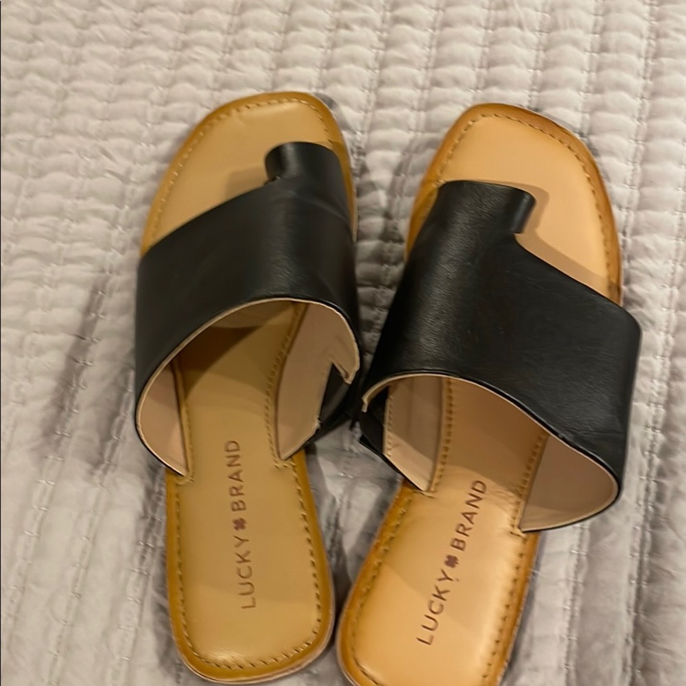 Lucky Brand Vayleri black Slide Sandals size 7.5/38